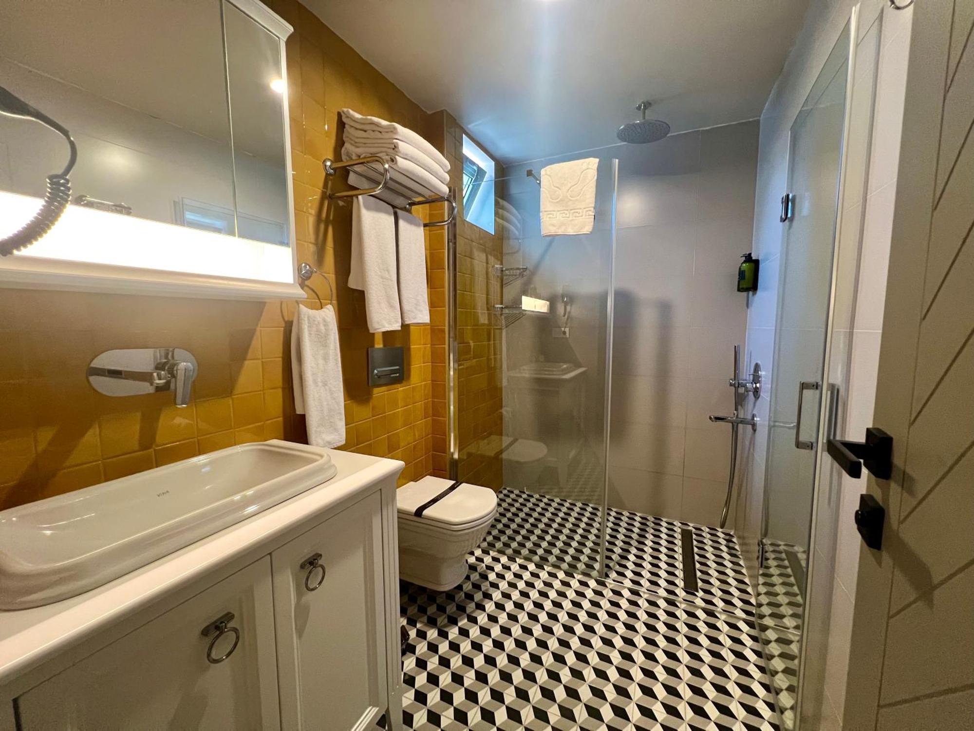 Weingart Suites Hotel Istanbul Ngoại thất bức ảnh