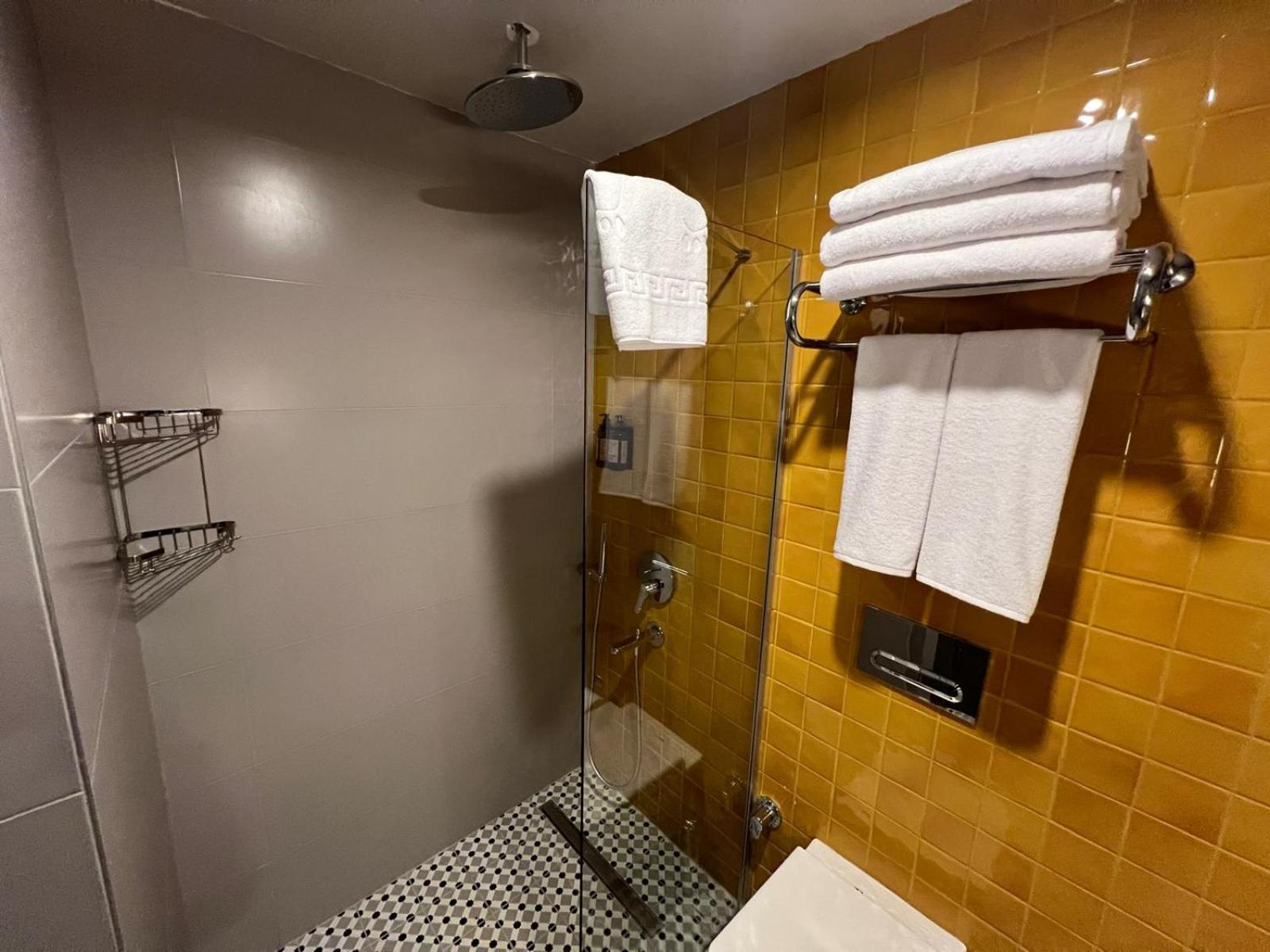 Weingart Suites Hotel Istanbul Ngoại thất bức ảnh
